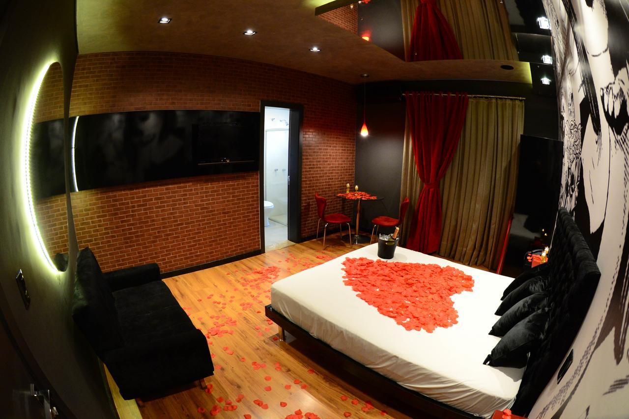 Helus Love hotel